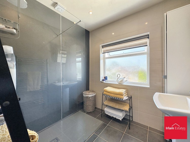 Images for Sandy Lane, Irlam, M44 EAID:3405264228 BID:2714ea13-4875-41c2-9250-130c9b5cb2ff