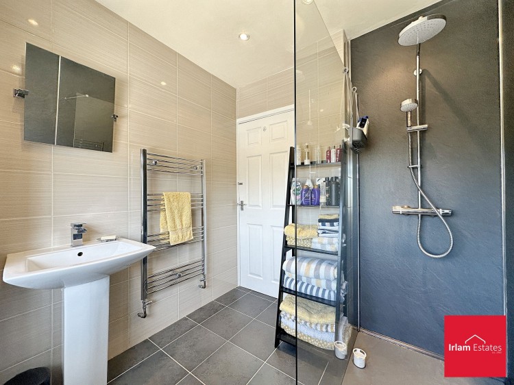Images for Sandy Lane, Irlam, M44 EAID:3405264228 BID:2714ea13-4875-41c2-9250-130c9b5cb2ff