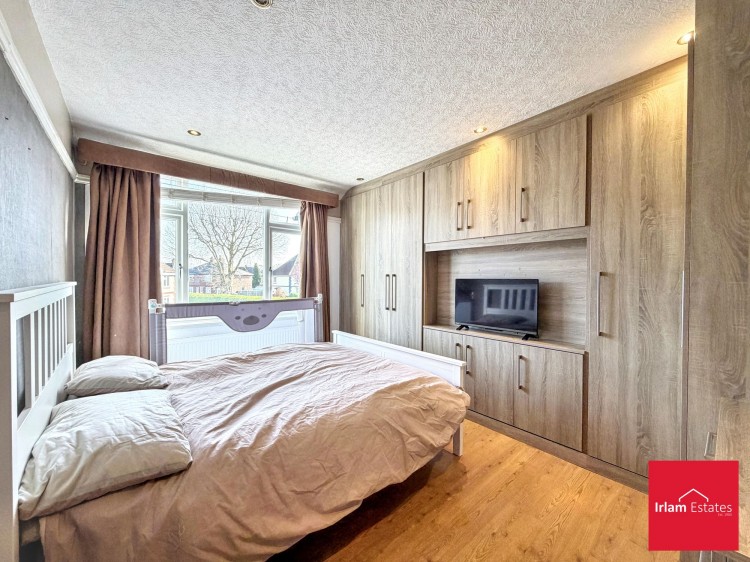 Images for The Crescent, Irlam, M44 EAID:3405264228 BID:2714ea13-4875-41c2-9250-130c9b5cb2ff