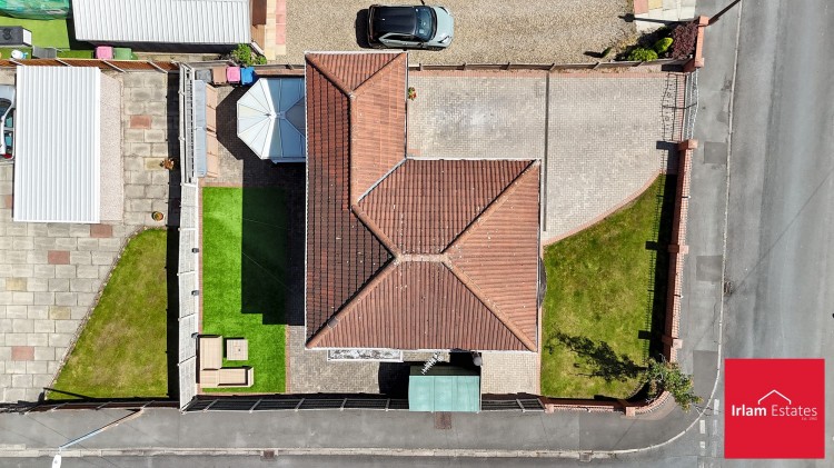 Images for Roscoe Road, Irlam, M44 EAID:3405264228 BID:2714ea13-4875-41c2-9250-130c9b5cb2ff
