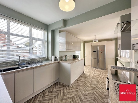 Images for Roscoe Road, Irlam, M44 EAID:3405264228 BID:2714ea13-4875-41c2-9250-130c9b5cb2ff