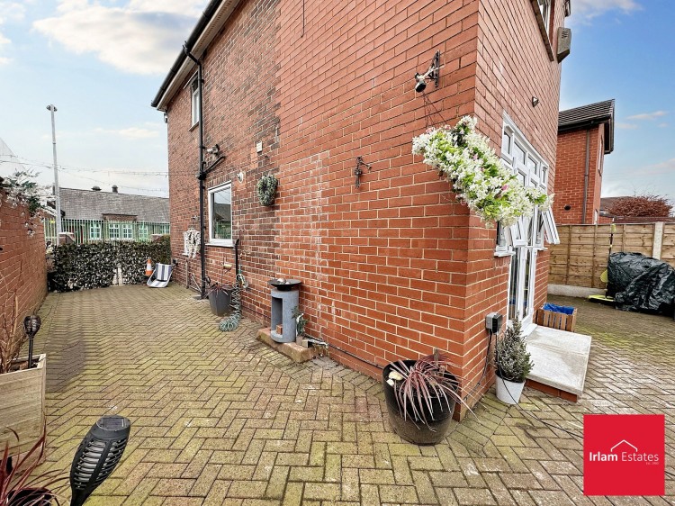 Images for Elsinore Avenue, Irlam, M44 EAID:3405264228 BID:2714ea13-4875-41c2-9250-130c9b5cb2ff