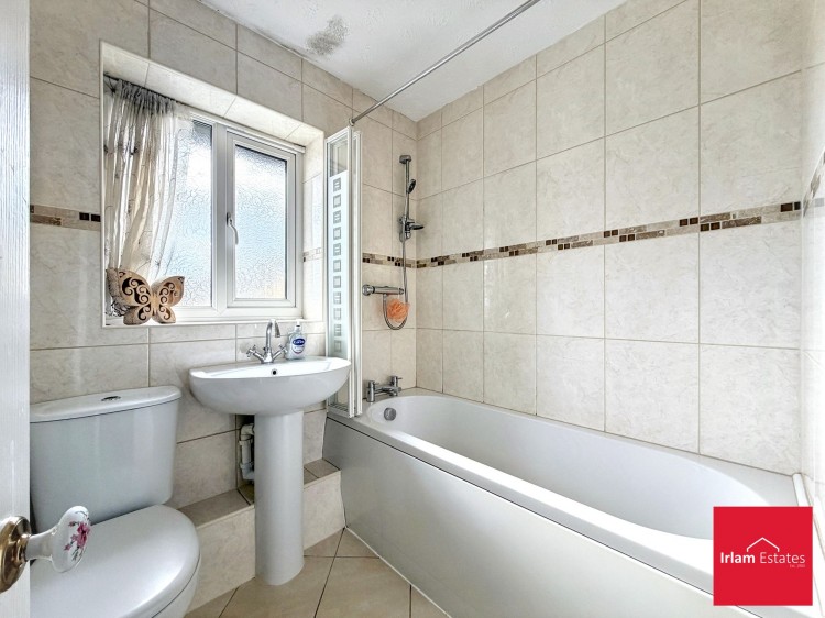 Images for Broomehouse Avenue, Irlam, M44 EAID:3405264228 BID:2714ea13-4875-41c2-9250-130c9b5cb2ff