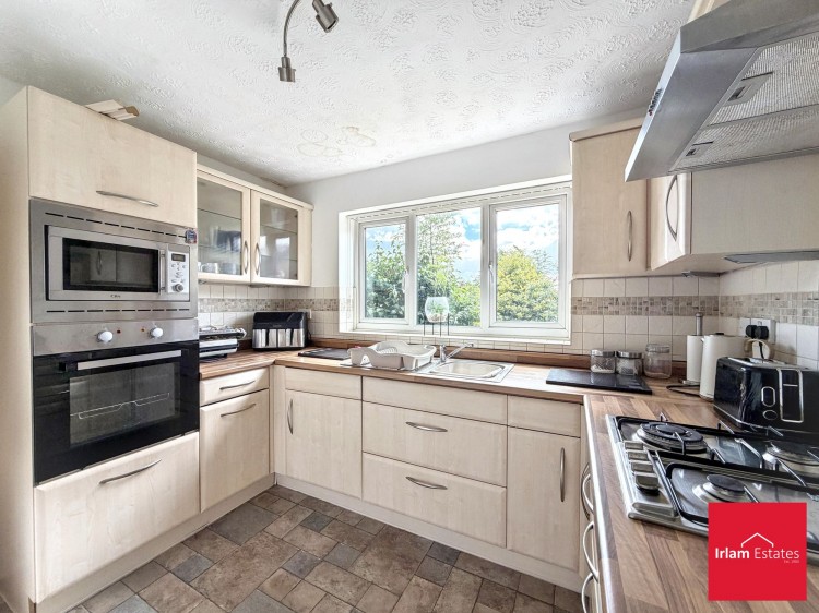 Images for Broomehouse Avenue, Irlam, M44 EAID:3405264228 BID:2714ea13-4875-41c2-9250-130c9b5cb2ff