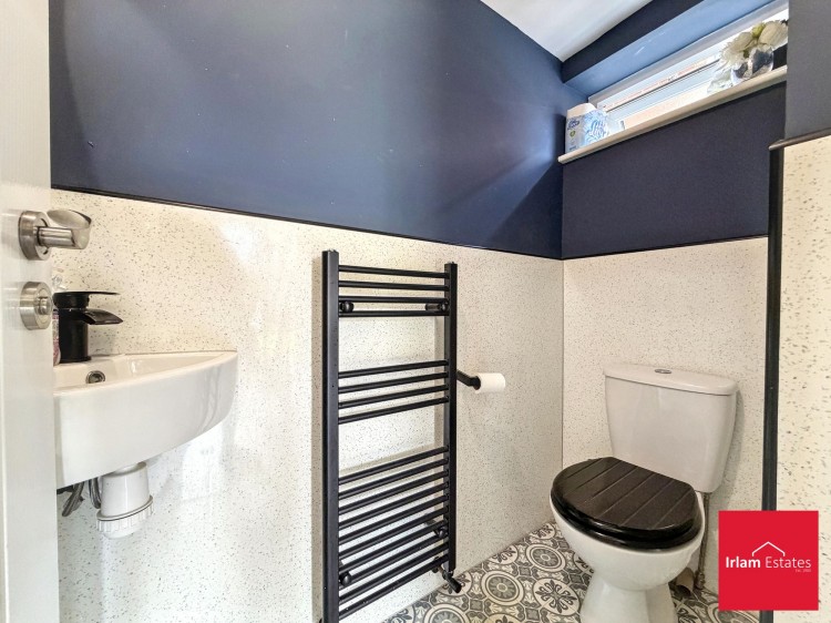 Images for Wentworth Avenue, Irlam, M44 EAID:3405264228 BID:2714ea13-4875-41c2-9250-130c9b5cb2ff