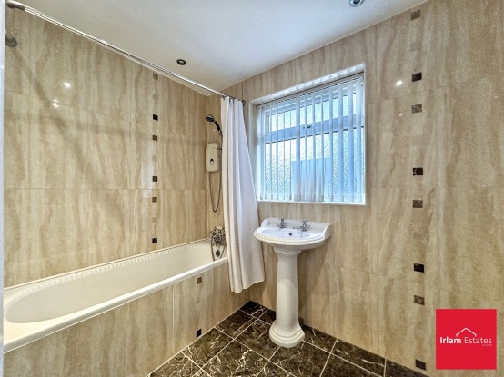 Images for Wilfred Road, Eccles, M30 EAID:3405264228 BID:2714ea13-4875-41c2-9250-130c9b5cb2ff