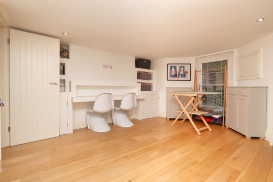 Images for Cavendish Grove, Monton, M30 EAID:3405264228 BID:2714ea13-4875-41c2-9250-130c9b5cb2ff