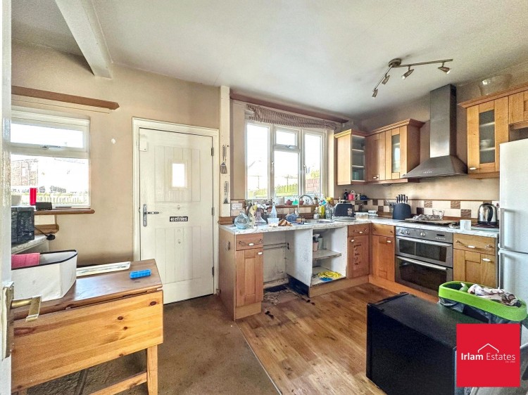 Images for Warwick Road, Cadishead, M44 EAID:3405264228 BID:2714ea13-4875-41c2-9250-130c9b5cb2ff