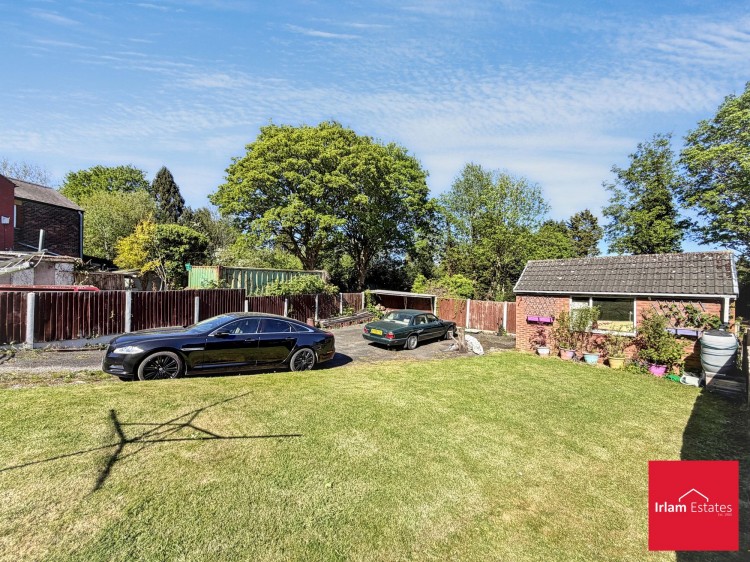 Images for Glazebrook Lane, Glazebrook, WA3 EAID:3405264228 BID:2714ea13-4875-41c2-9250-130c9b5cb2ff