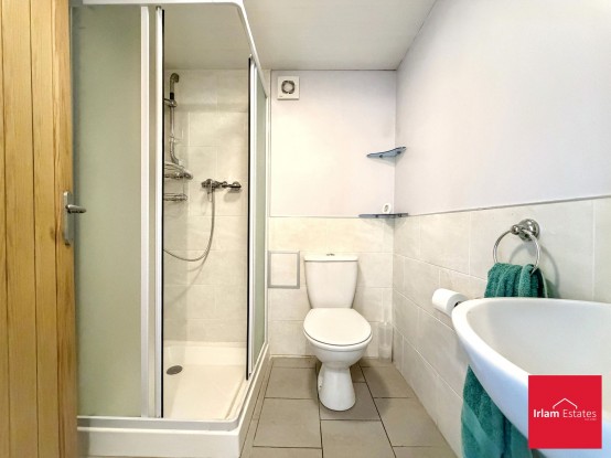 Images for Glazebrook Lane, Glazebrook, WA3 EAID:3405264228 BID:2714ea13-4875-41c2-9250-130c9b5cb2ff