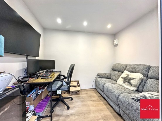 Images for Montonmill Gardens, Eccles, M30 EAID:3405264228 BID:2714ea13-4875-41c2-9250-130c9b5cb2ff