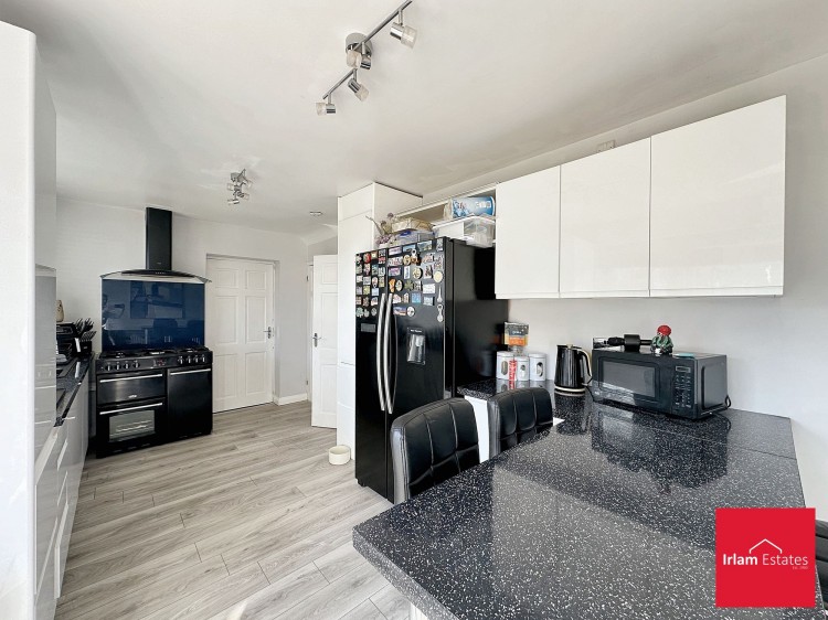 Images for Rose Avenue, Irlam, M44 EAID:3405264228 BID:2714ea13-4875-41c2-9250-130c9b5cb2ff