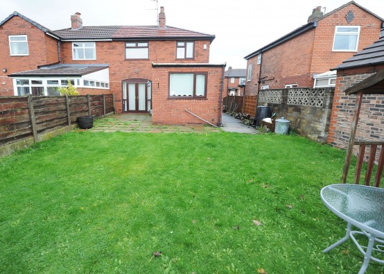 Images for Elsinore Avenue, Irlam, M44 EAID:3405264228 BID:2714ea13-4875-41c2-9250-130c9b5cb2ff