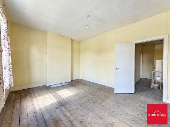 Images for Liverpool Road, Irlam, M44 EAID:3405264228 BID:2714ea13-4875-41c2-9250-130c9b5cb2ff