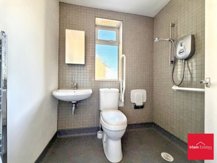 Images for Liverpool Road, Irlam, M44 EAID:3405264228 BID:2714ea13-4875-41c2-9250-130c9b5cb2ff