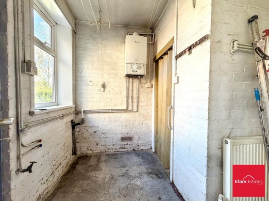 Images for Liverpool Road, Irlam, M44 EAID:3405264228 BID:2714ea13-4875-41c2-9250-130c9b5cb2ff