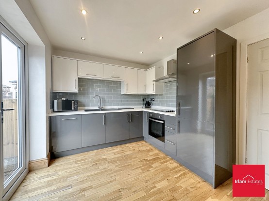 Images for Ferry Road, Irlam, M44 EAID:3405264228 BID:2714ea13-4875-41c2-9250-130c9b5cb2ff