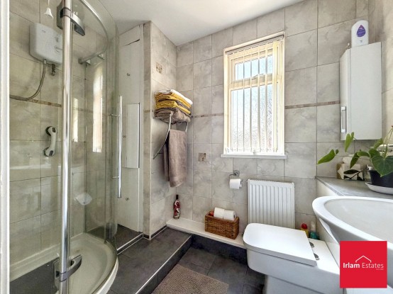 Images for Liverpool Road, Irlam, M44 EAID:3405264228 BID:2714ea13-4875-41c2-9250-130c9b5cb2ff