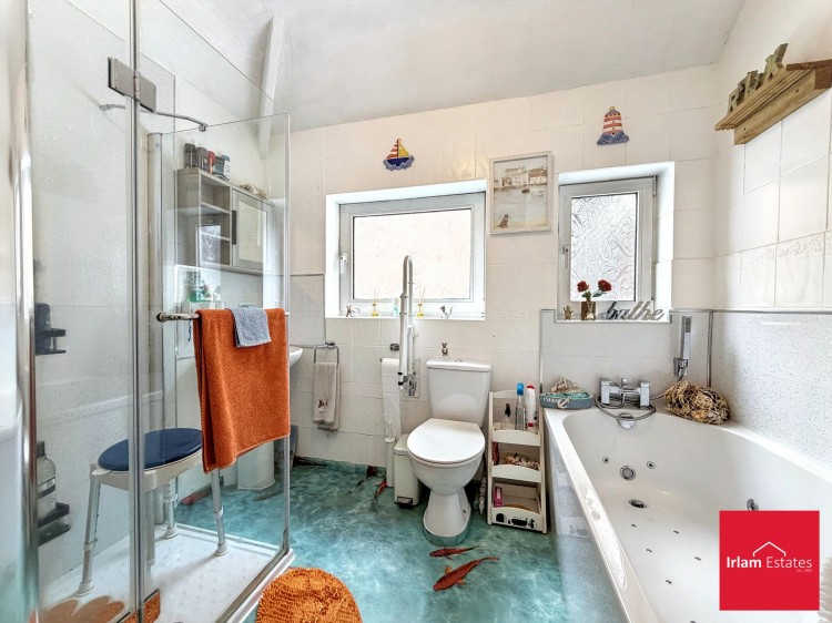 Images for Glazebrook Lane, Glazebrook, WA3 EAID:3405264228 BID:2714ea13-4875-41c2-9250-130c9b5cb2ff
