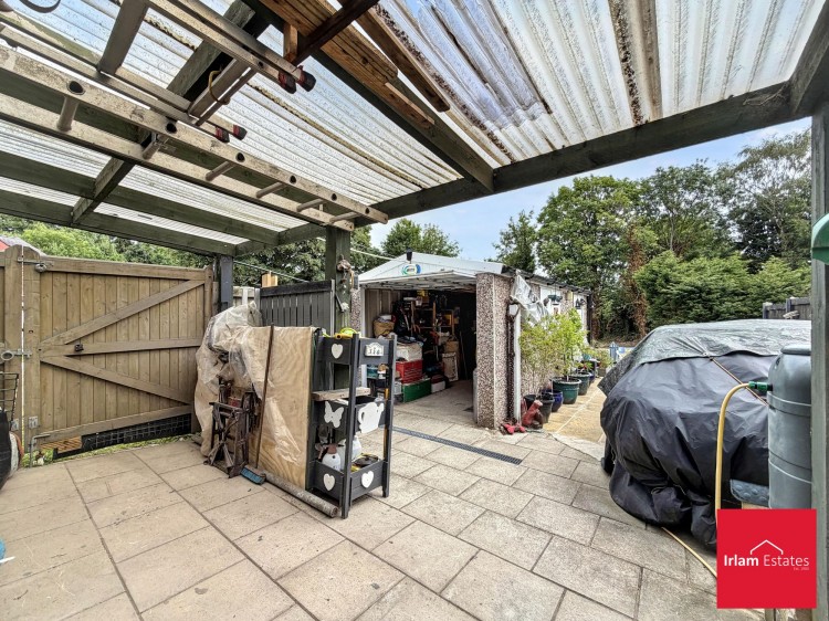 Images for Glazebrook Lane, Glazebrook, WA3 EAID:3405264228 BID:2714ea13-4875-41c2-9250-130c9b5cb2ff