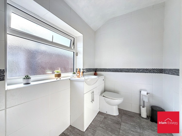 Images for Hamilton Avenue, Cadishead, M44 EAID:3405264228 BID:2714ea13-4875-41c2-9250-130c9b5cb2ff