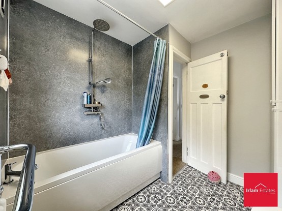 Images for Wilfred Road, Eccles, M30 EAID:3405264228 BID:2714ea13-4875-41c2-9250-130c9b5cb2ff