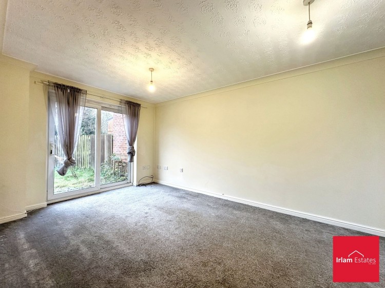 Images for Woodseaves Close, Irlam, M44 EAID:3405264228 BID:2714ea13-4875-41c2-9250-130c9b5cb2ff