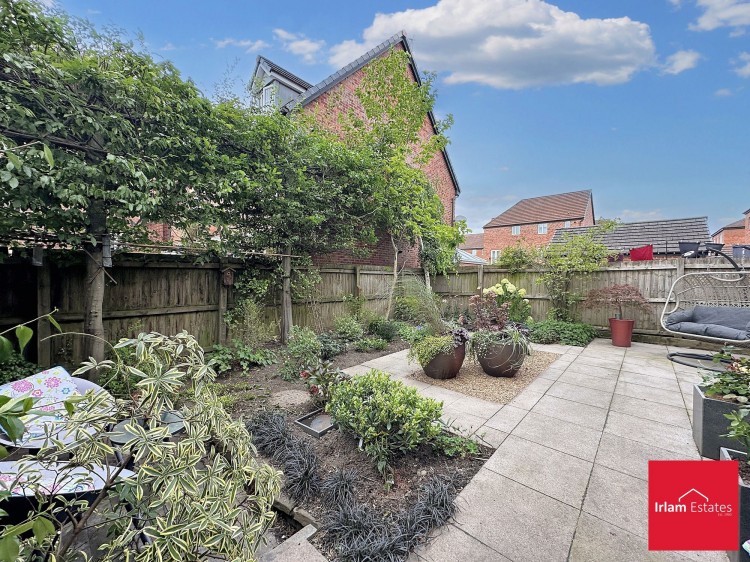 Images for Mona Way, Irlam, M44 EAID:3405264228 BID:2714ea13-4875-41c2-9250-130c9b5cb2ff