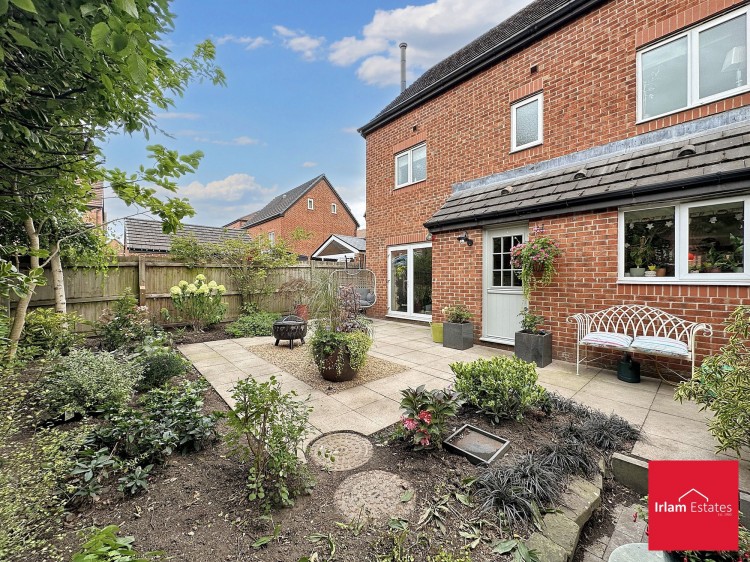 Images for Mona Way, Irlam, M44 EAID:3405264228 BID:2714ea13-4875-41c2-9250-130c9b5cb2ff