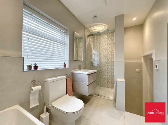 Images for Glazebrook Lane, Glazebrook, WA3 EAID:3405264228 BID:2714ea13-4875-41c2-9250-130c9b5cb2ff