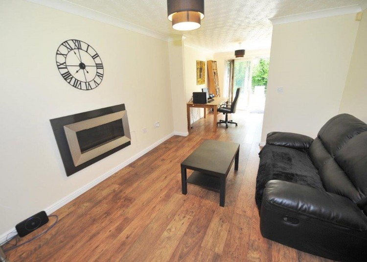 Images for Townsgate Way, Irlam, M44 EAID:3405264228 BID:2714ea13-4875-41c2-9250-130c9b5cb2ff