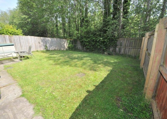 Images for Townsgate Way, Irlam, M44 EAID:3405264228 BID:2714ea13-4875-41c2-9250-130c9b5cb2ff