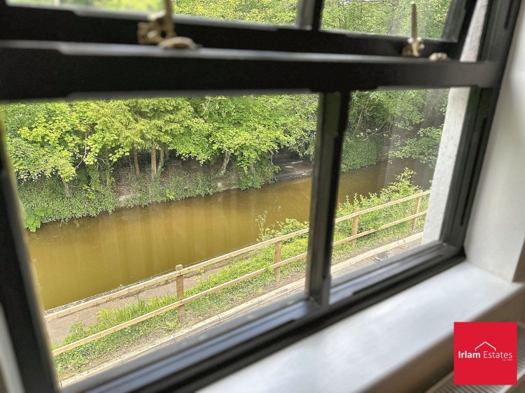 Images for Barton Road, Worsley, M28 EAID:3405264228 BID:2714ea13-4875-41c2-9250-130c9b5cb2ff