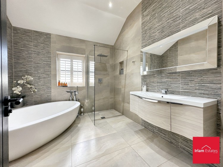 Images for Barton Road, Worsley, M28 EAID:3405264228 BID:2714ea13-4875-41c2-9250-130c9b5cb2ff