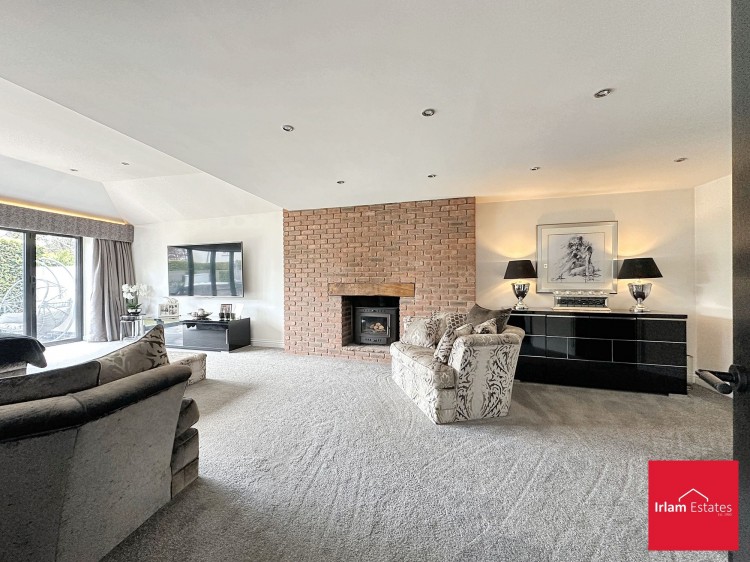Images for Barton Road, Worsley, M28 EAID:3405264228 BID:2714ea13-4875-41c2-9250-130c9b5cb2ff