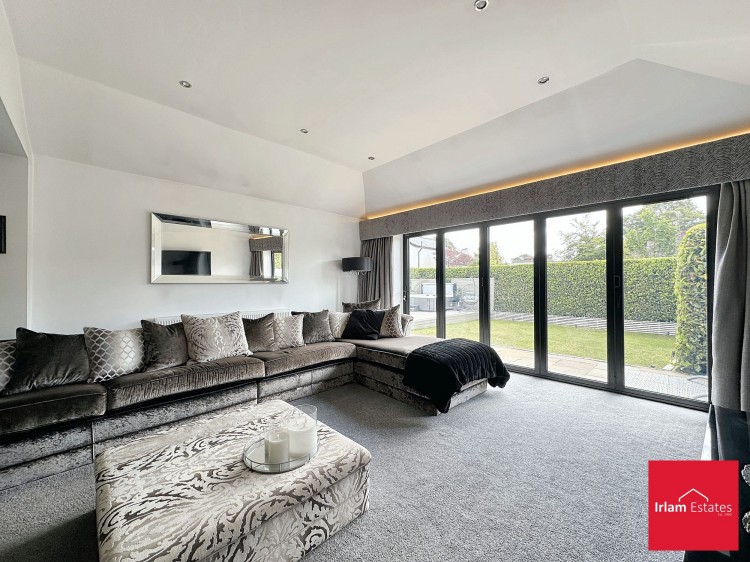 Images for Barton Road, Worsley, M28 EAID:3405264228 BID:2714ea13-4875-41c2-9250-130c9b5cb2ff