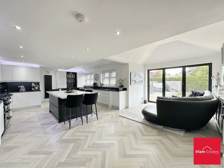 Images for Barton Road, Worsley, M28 EAID:3405264228 BID:2714ea13-4875-41c2-9250-130c9b5cb2ff