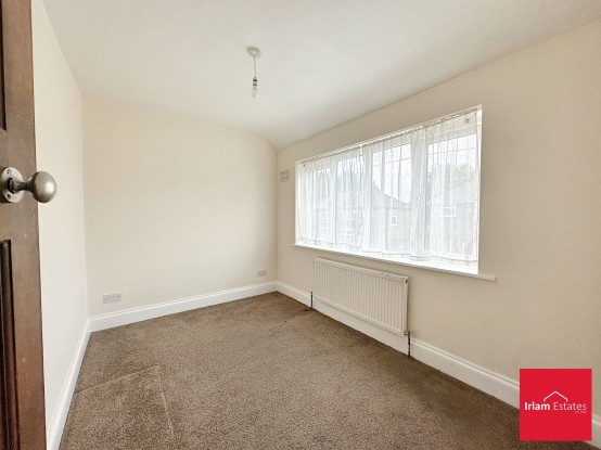 Images for Silverdale Avenue, Irlam, M44 EAID:3405264228 BID:2714ea13-4875-41c2-9250-130c9b5cb2ff