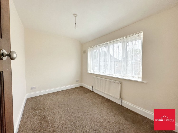 Images for Silverdale Avenue, Irlam, M44 EAID:3405264228 BID:2714ea13-4875-41c2-9250-130c9b5cb2ff