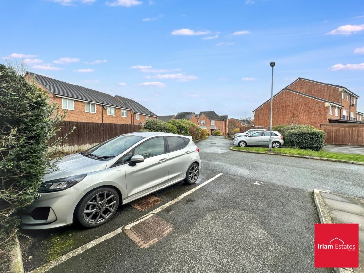 Images for Hayes Road, Cadishead, M44 EAID:3405264228 BID:2714ea13-4875-41c2-9250-130c9b5cb2ff