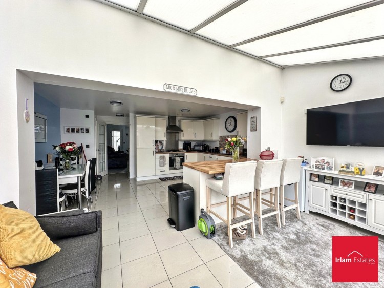 Images for Hayes Road, Cadishead, M44 EAID:3405264228 BID:2714ea13-4875-41c2-9250-130c9b5cb2ff