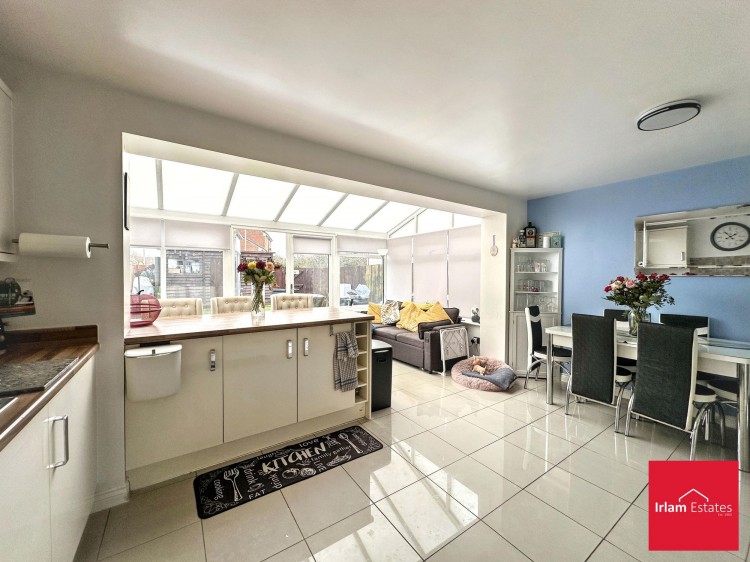 Images for Hayes Road, Cadishead, M44 EAID:3405264228 BID:2714ea13-4875-41c2-9250-130c9b5cb2ff