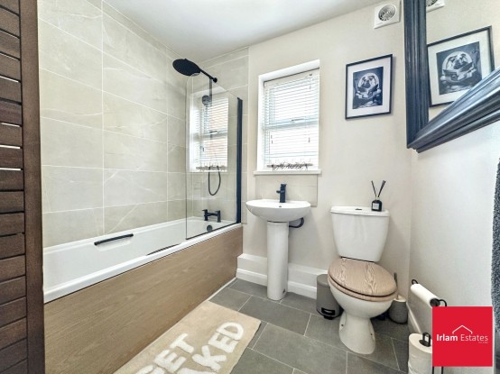 Images for Liverpool Road, Cadishead, M44 EAID:3405264228 BID:2714ea13-4875-41c2-9250-130c9b5cb2ff