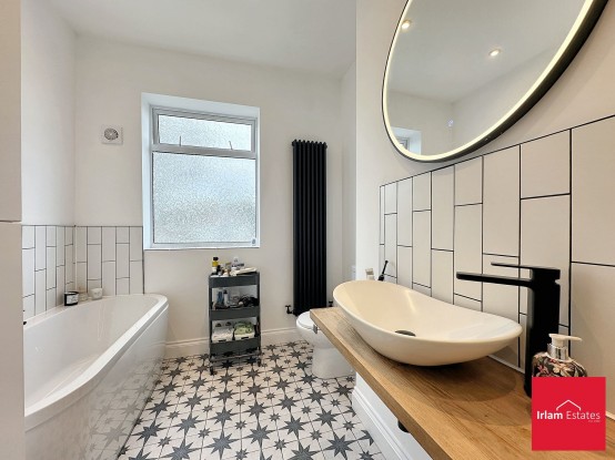Images for Folly Lane, Swinton, M27 EAID:3405264228 BID:2714ea13-4875-41c2-9250-130c9b5cb2ff