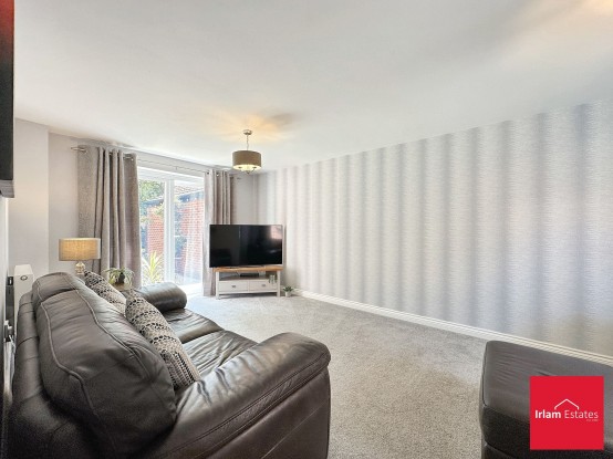 Images for Mona Way, Irlam, M44 EAID:3405264228 BID:2714ea13-4875-41c2-9250-130c9b5cb2ff