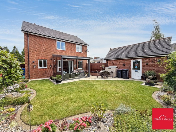 Images for Roseway Avenue, Cadishead, M44 EAID:3405264228 BID:2714ea13-4875-41c2-9250-130c9b5cb2ff