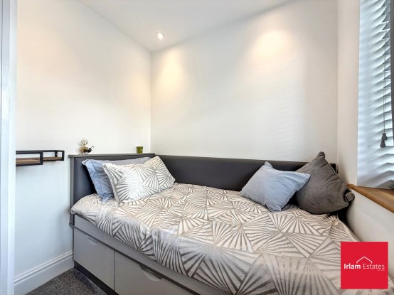 Images for Rose Avenue, Irlam, M44 EAID:3405264228 BID:2714ea13-4875-41c2-9250-130c9b5cb2ff