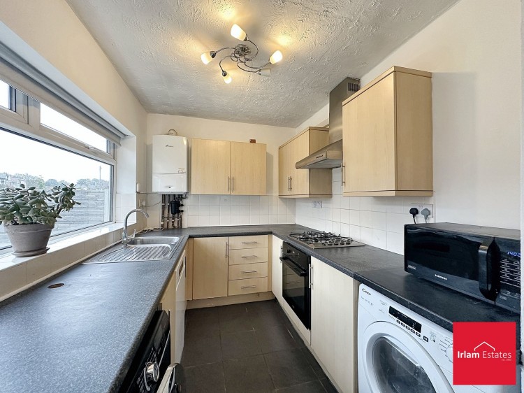 Images for Newbury Drive, Eccles, M30 EAID:3405264228 BID:2714ea13-4875-41c2-9250-130c9b5cb2ff