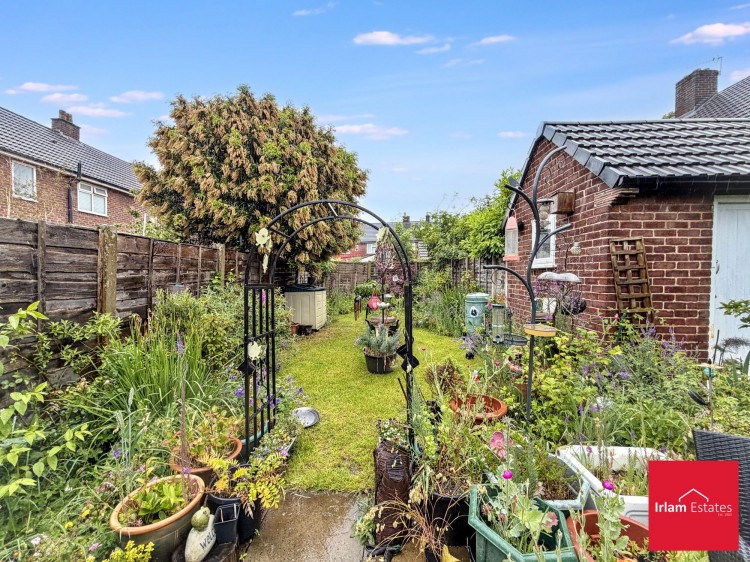 Images for Frodsham Road, Sale, M33 EAID:3405264228 BID:2714ea13-4875-41c2-9250-130c9b5cb2ff